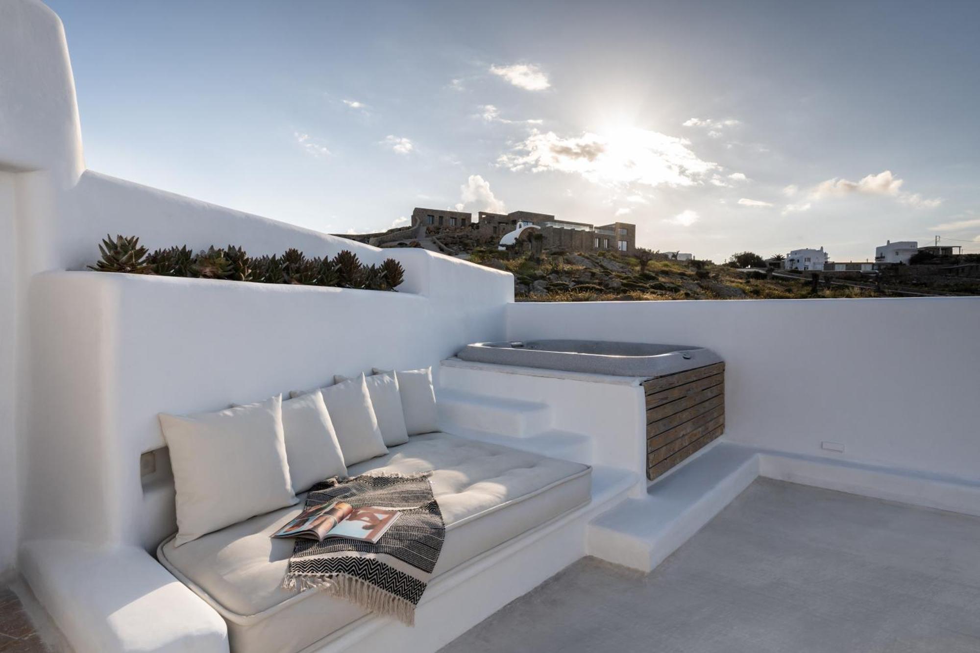 Hotel White Stone Mykonos à Agios Ioannis Diakoftis Extérieur photo