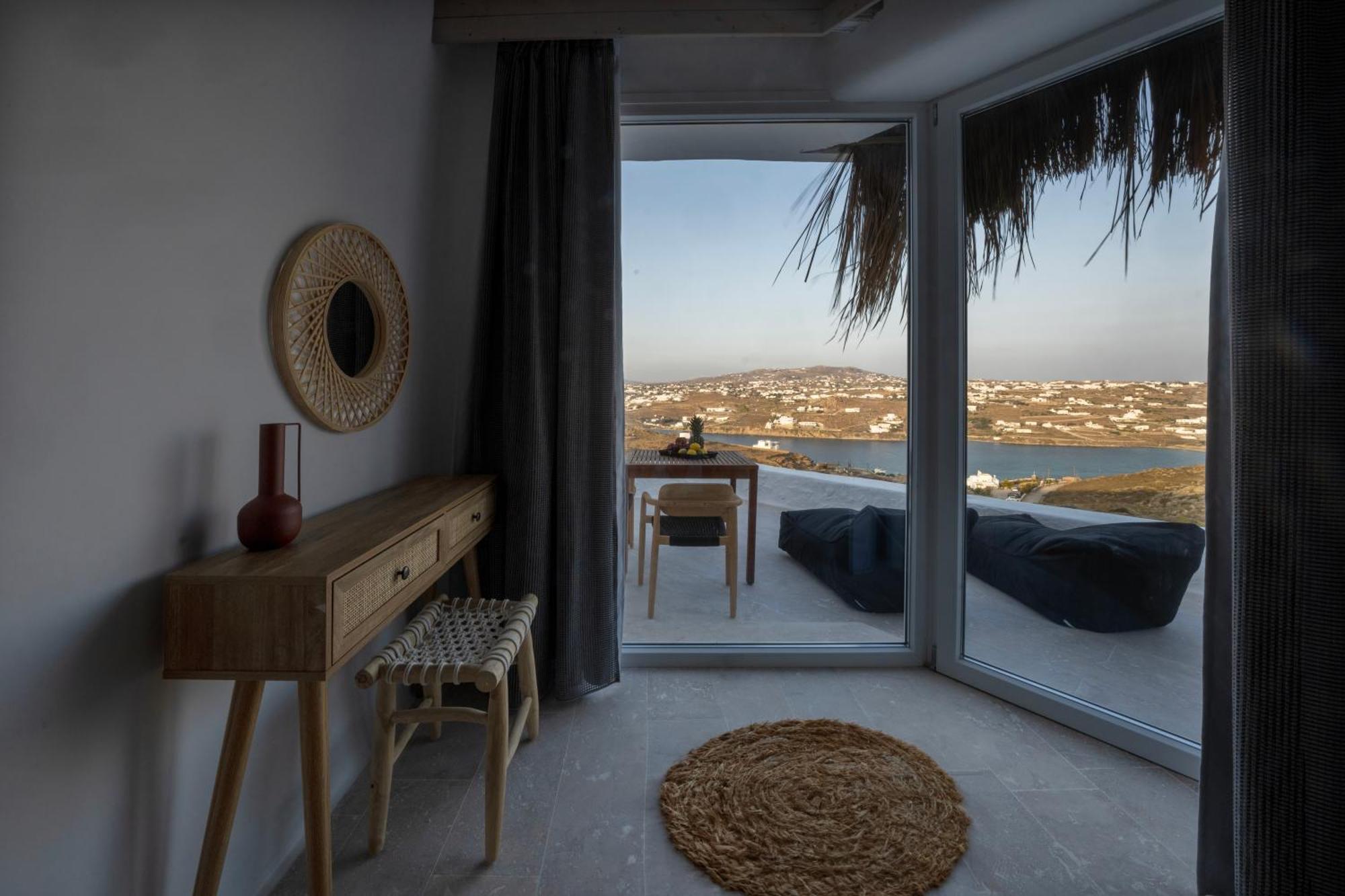 Hotel White Stone Mykonos à Agios Ioannis Diakoftis Extérieur photo